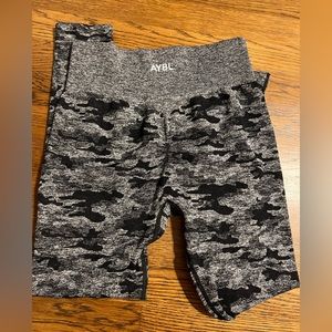 ABYL leggings